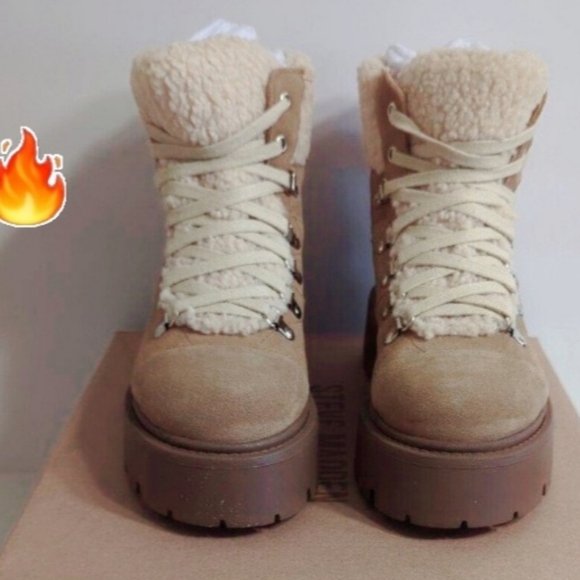 Steve MaddenReyen Suede Faux Shearling Cold Weather Lug Sole Platforms booties. - Picture 2 of 9